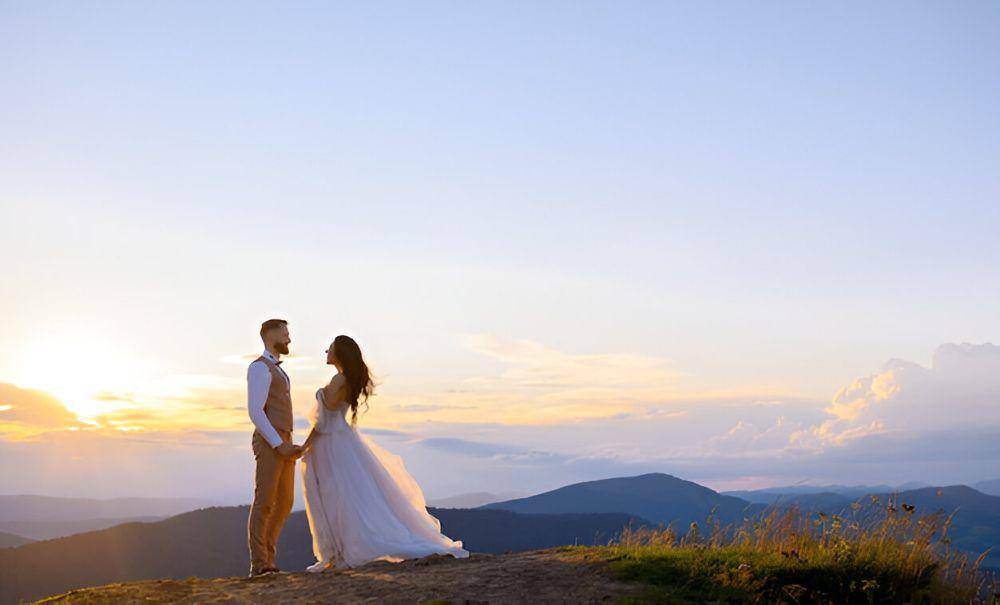 ilustrasi pre-wedding (freepik.com/freepic.diller)