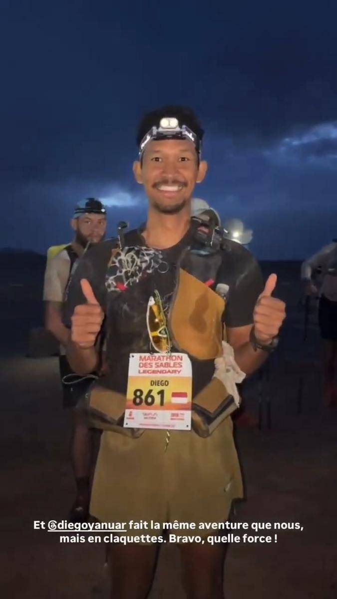 Potret Diego adik Andien Aisyah Berhasil Marathon di Gurun Sahara (Dok. Pribadi Diego Yanuar)