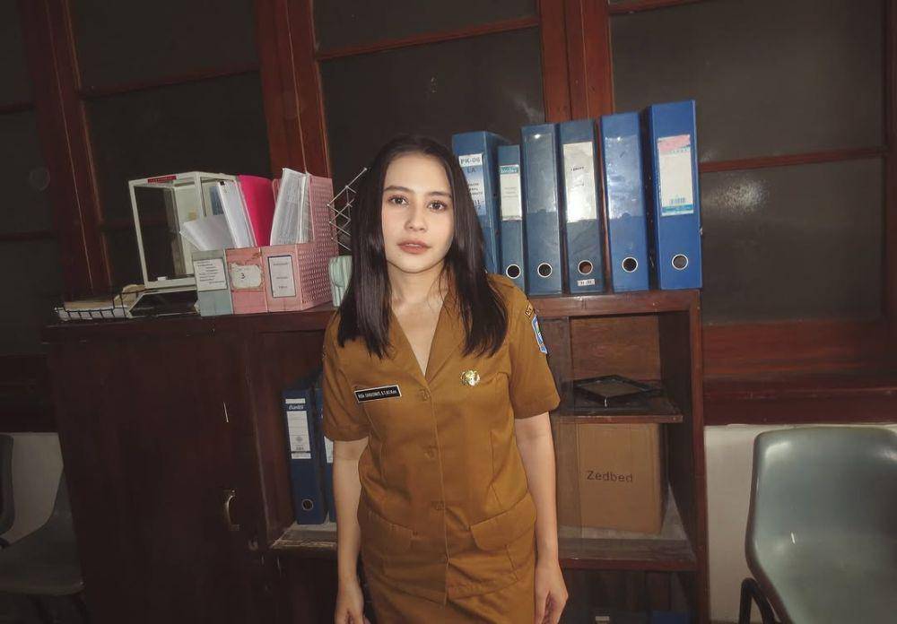 Prilly Latuconsina (instagram.com/prillylatuconsina96)