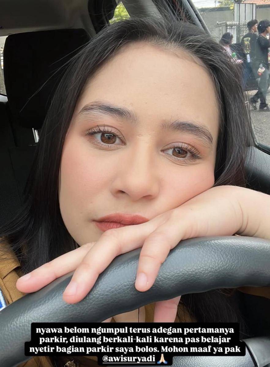 Prilly Latuconsina (instagram.com/prillylatuconsina96)