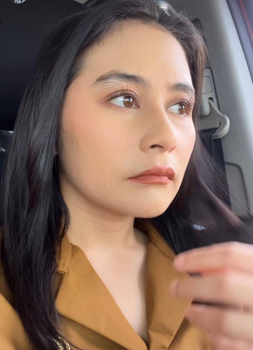 Prilly Latuconsina (instagram.com/prillylatuconsina96)