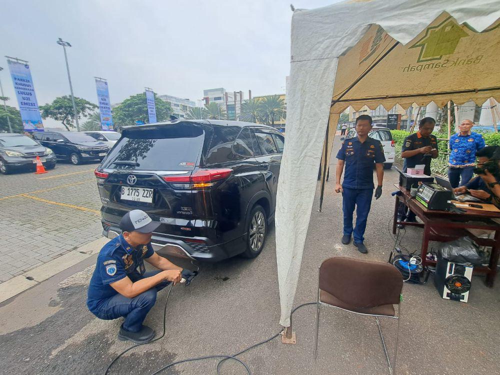 Hari Ini, 50 Kendaraan kut Uji Emisi Gratis di Mal Tangerang