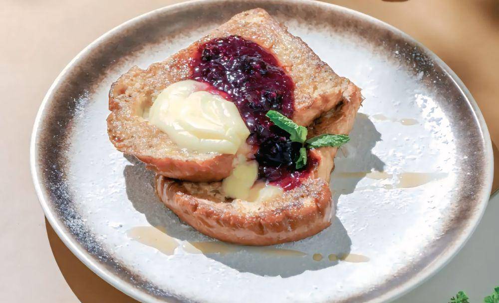potret brioche French toast di Asa Artisan Bakery (instagram.com/asacafebsd)