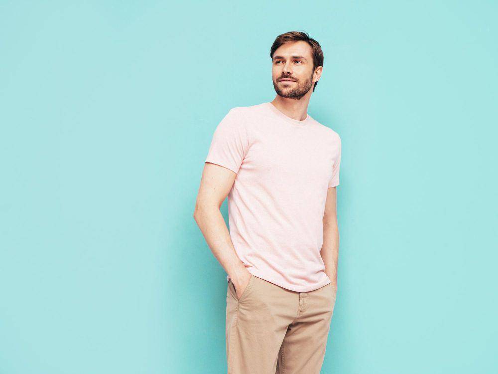 ilustrasi warna yang cocok dengan warna pink (freepik.com/halayalex)
