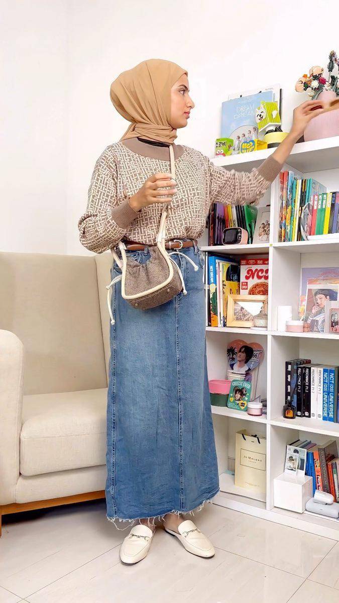 Padu padan outfit cokelat ala Munira Agile (instagram.com/miraagile)