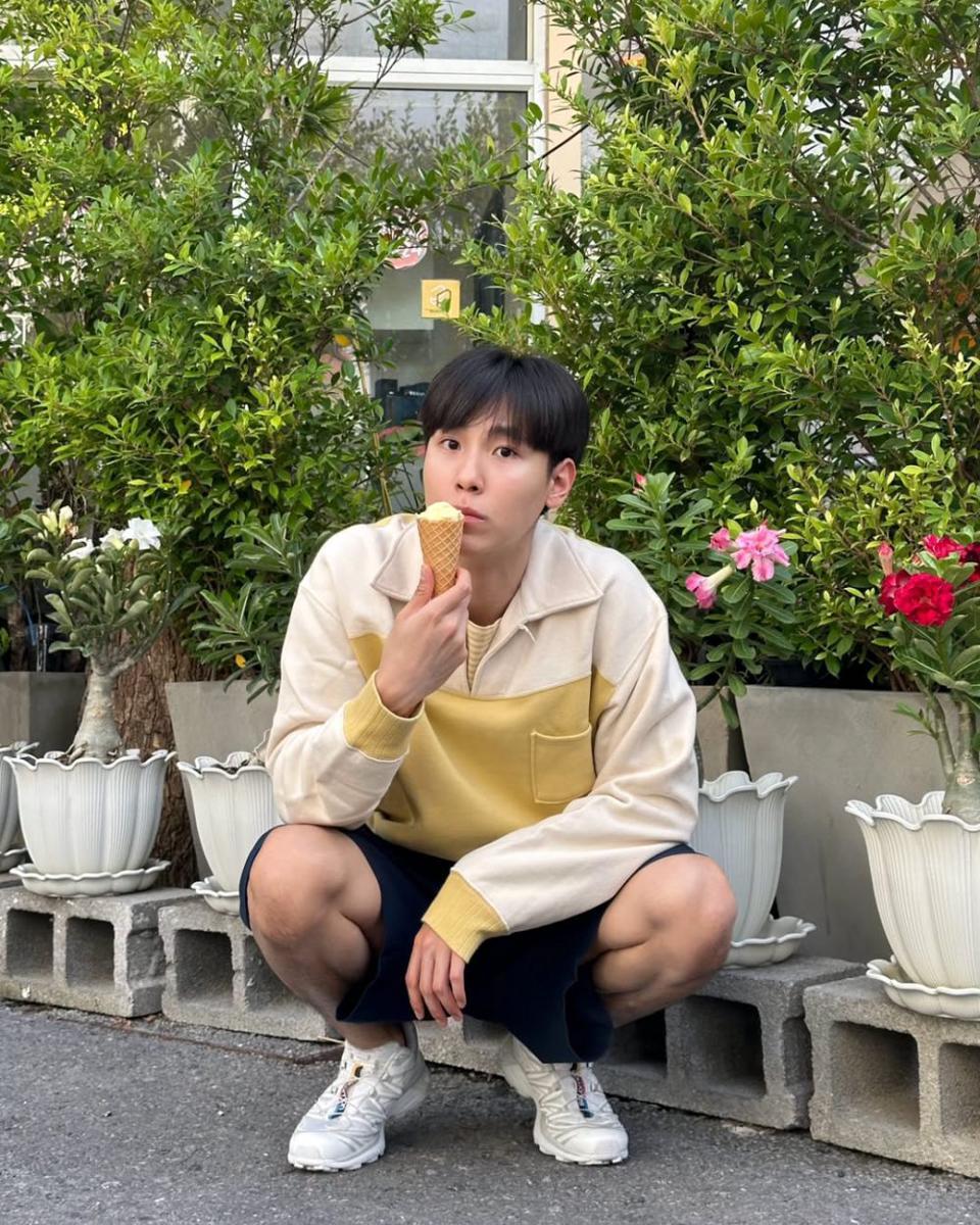 Junior Panachai (instagram.com/junniorrs)
