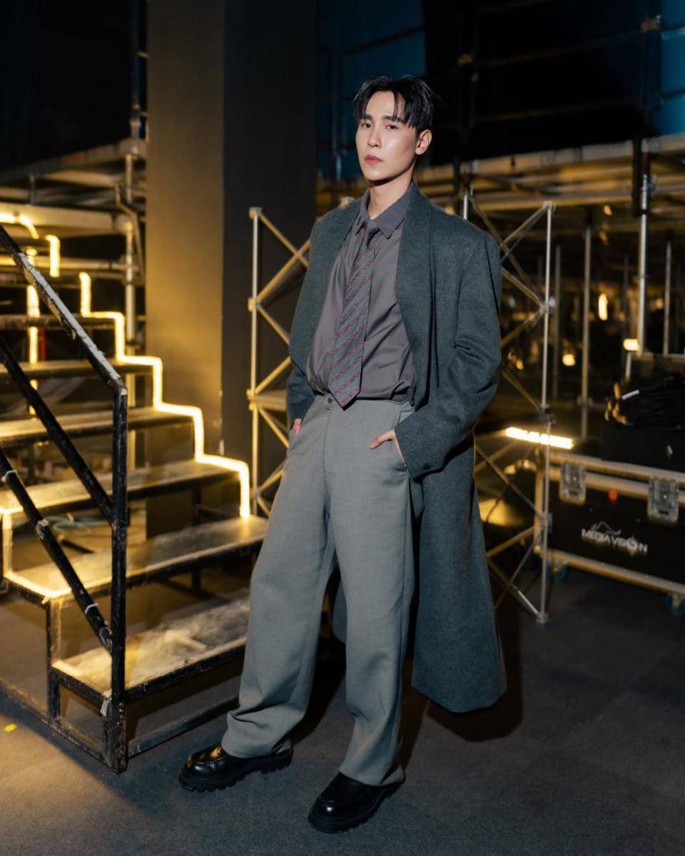 Junior Panachai (instagram.com/junniorrs)