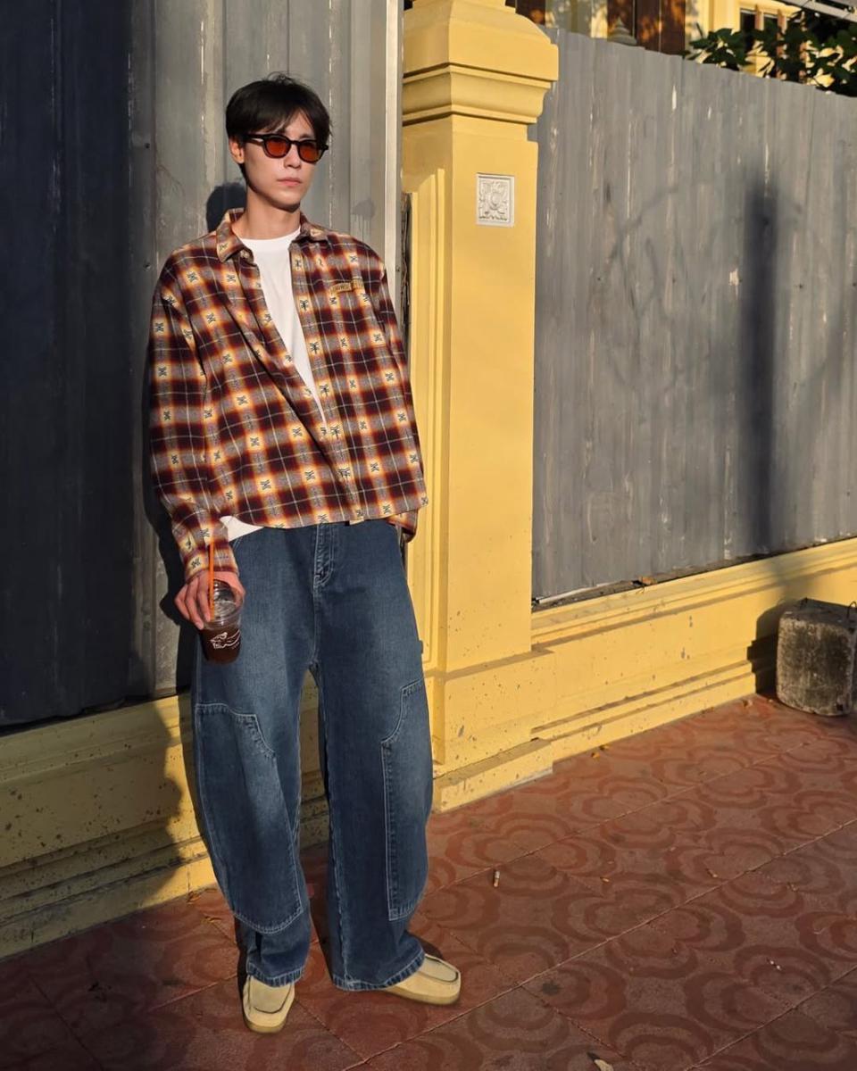 Junior Panachai (instagram.com/junniorrs)