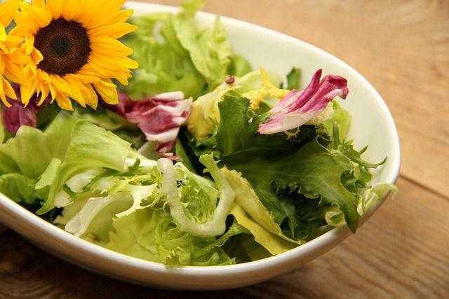 [QUIZ] Jangan Ngaku Pencinta Salad kalau Gak Tahu Nama-nama Selada Ini!