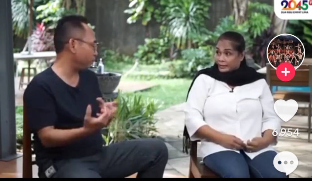 Tangkapan wawancara mengaku korban eksploitasi Taman Safari Indonesia di akun Tiktok Ex OCI. (Tiktok)