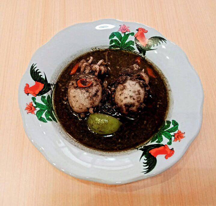 sotong ireng (instagram.com/pawon_57_pekalongan)