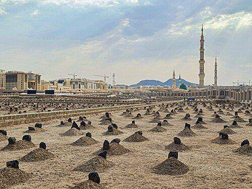 Jannatul Baqi (https://id.wikipedia.org/)