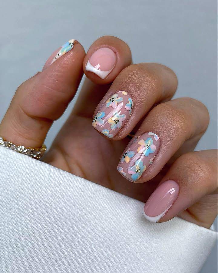 inspirasi squoval nail art (instagram.com/nails.by.iz_)
