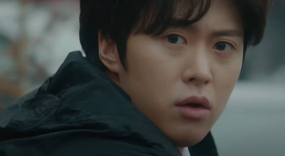 still cut drama Korea Way Back Love (youtube.com/@TVING_official)