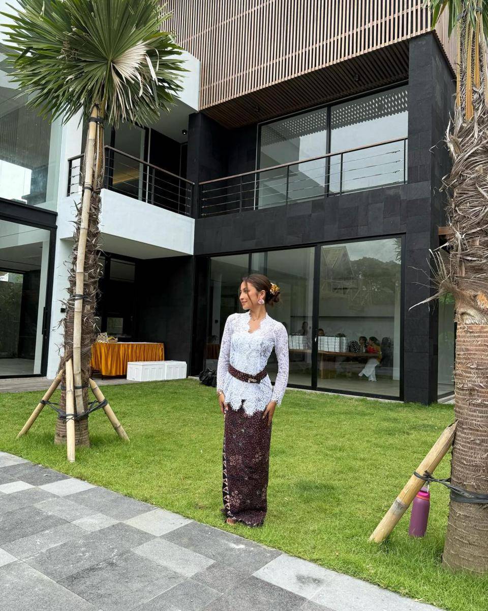 Jennifer Coppen gelar syukuran rumah baru (instagram.com/jennifercoppenreal20)