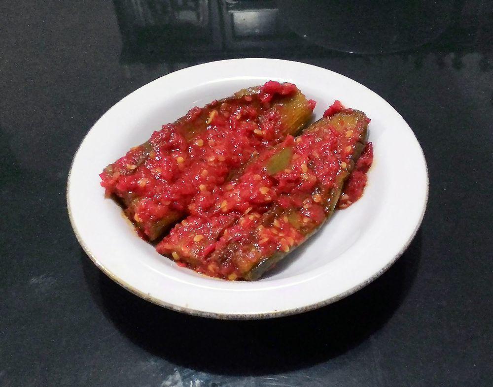 Ilustrasi terung ungu balado (commons.wikimedia.org/Gunawan Kartapranata)