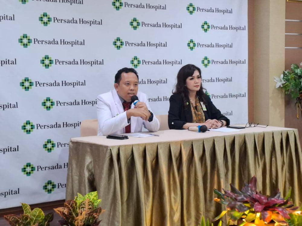 Konferensi pers RS Persada Malang terkait kasus dugaan pelecehan yang dilakukan dokter pada pasien. (IDN Times/Rizal Adhi Pratama)