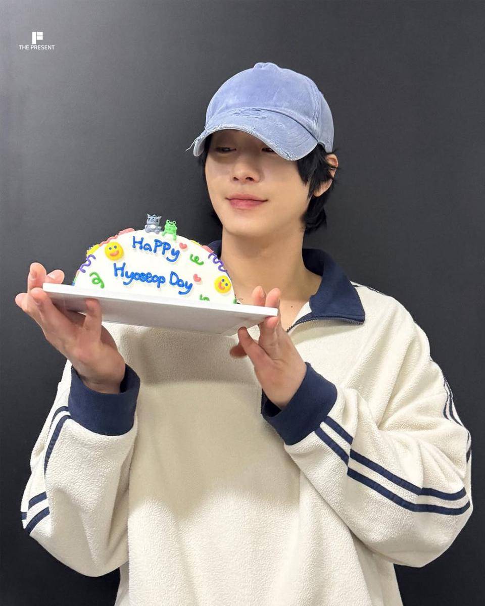 potret ulang tahun Ahn Hyo Seop ke-30 (instagram.com/ahnhyoseop_archive)