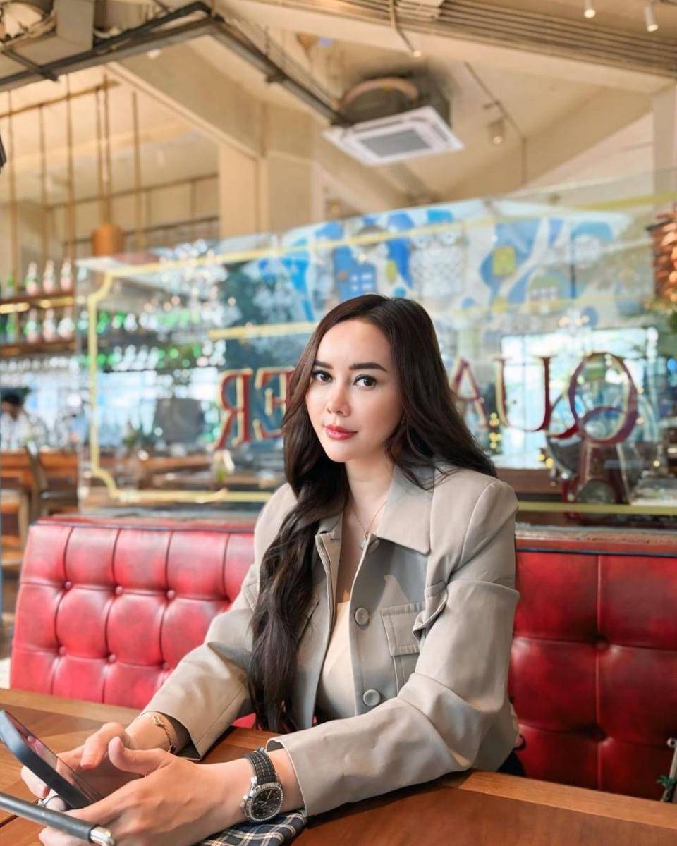 Aura Kasih (Instagram.com/aurakasih)