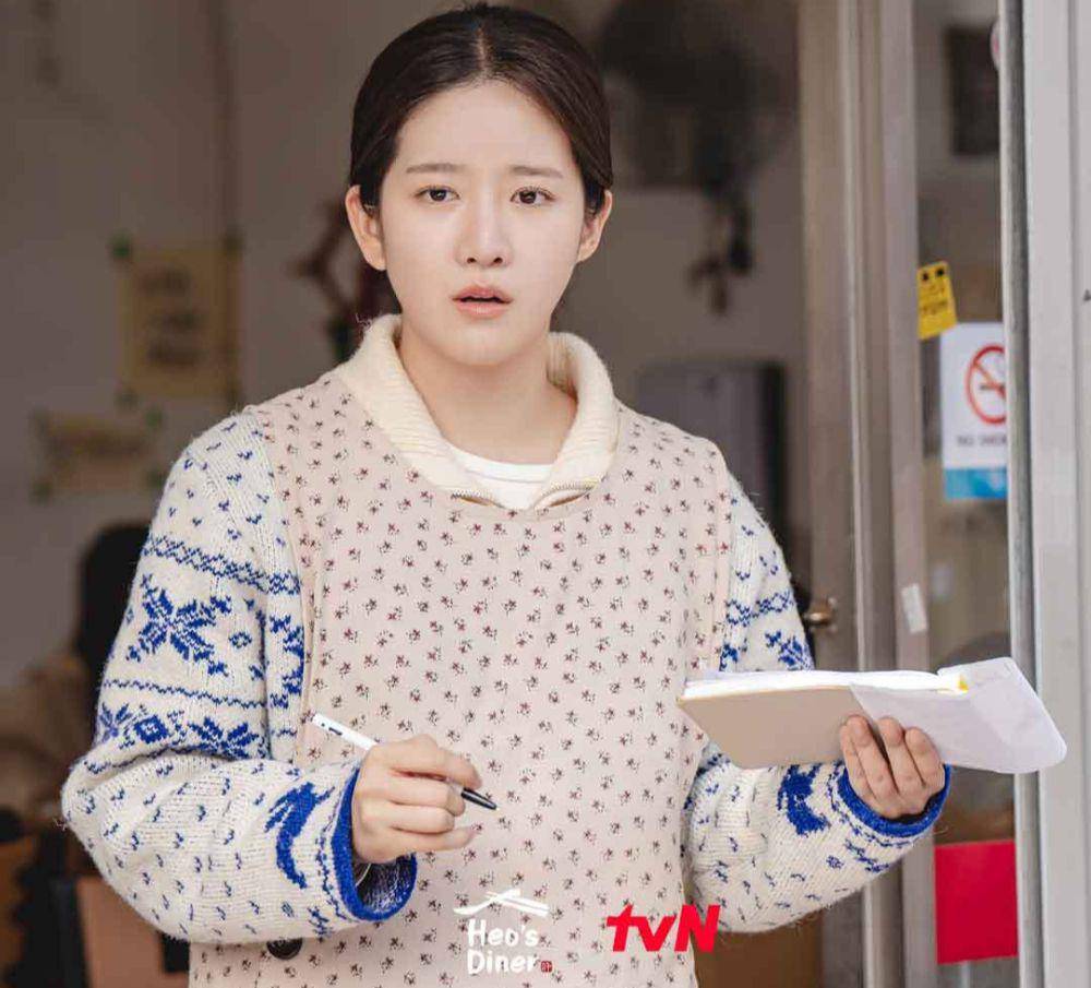 Still cut Heo's Diner (instagram.com/tvn_asia)