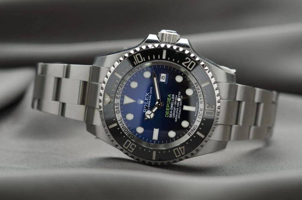 ilustrasi Rolex Submariner (pexels.com/Pixabay)