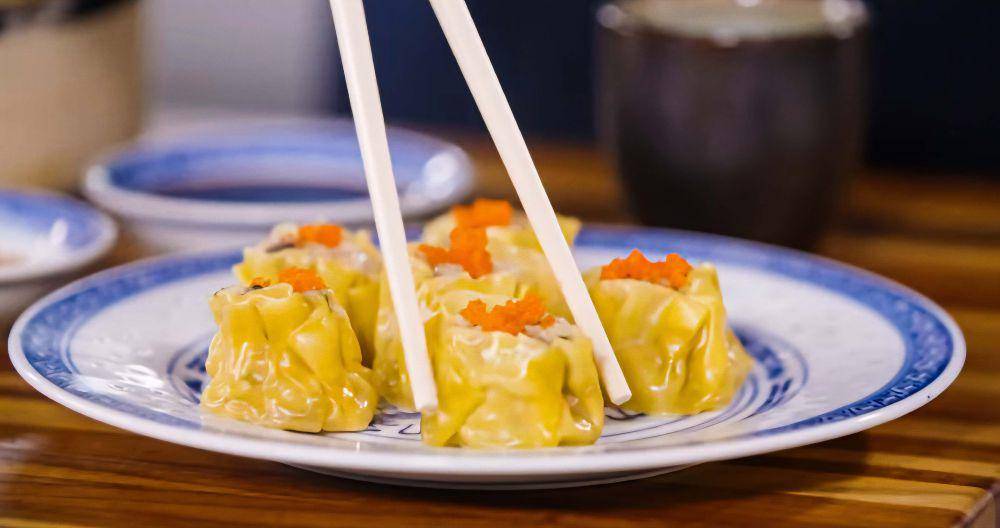 ilustrasi shumai ayam jamur (YouTube.com/America's Test Kitchen)