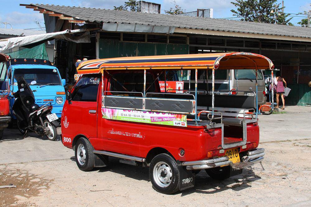 Ilustrasi tuk-tuk (commons.wikimedia.org/Ilya Plekhanov)