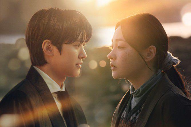 7 Wisdom Mengenai Kehilangan Orang Tersayang dari Drakor Way Back Love