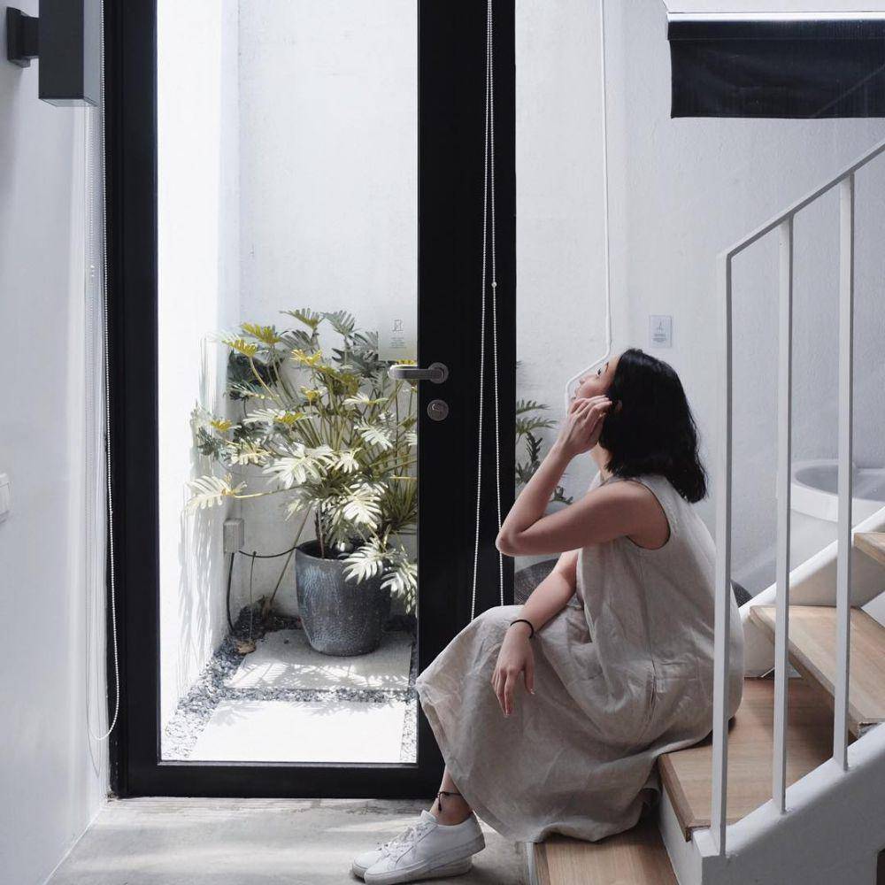 inspirasi dress kasual ala Agatha Pricilla (instagram.com/agthpricilla)