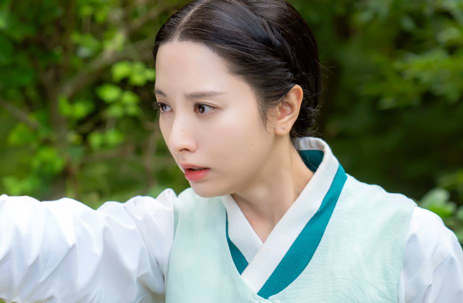 Yeo Ri (Kim Ji Yeon) di drama The Haunted Palace (dok. SBS/The Haunted Palace)