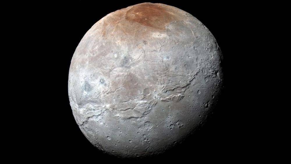 Satelit Charon milik Pluto (space.com)
