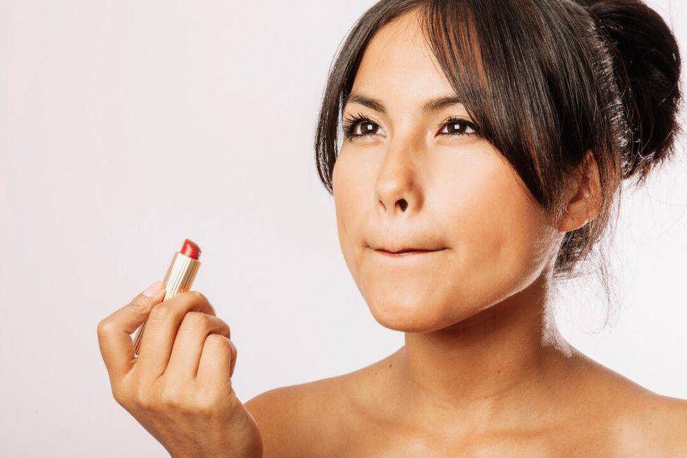 ilustrasi lipstick (freepik.com/Freepik)