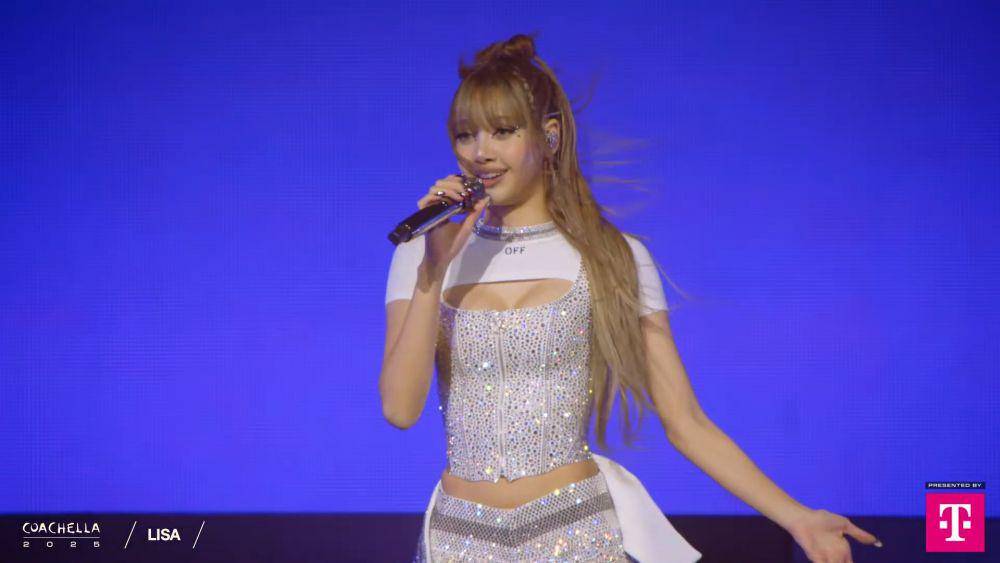 Lisa BLACKPINK di Coachella 20225 Minggu 2 (youtube.com/coachella)