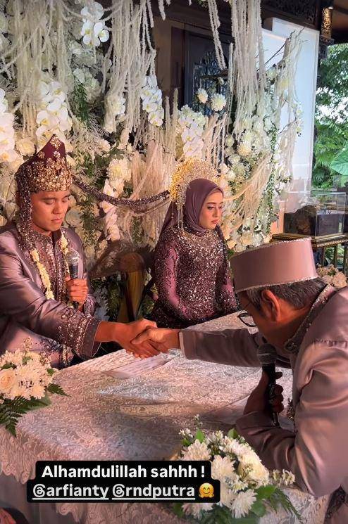 pernikahan adik Tya Ariestya (Instagram.com/tya_ariestya)
