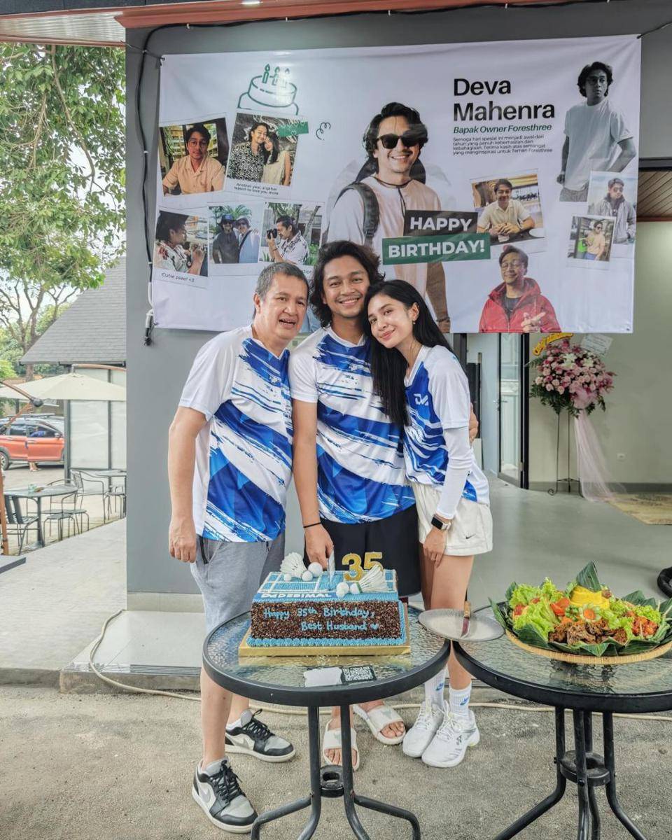 ulang tahun Deva Mahenra (Instagram.com/miktambayong)