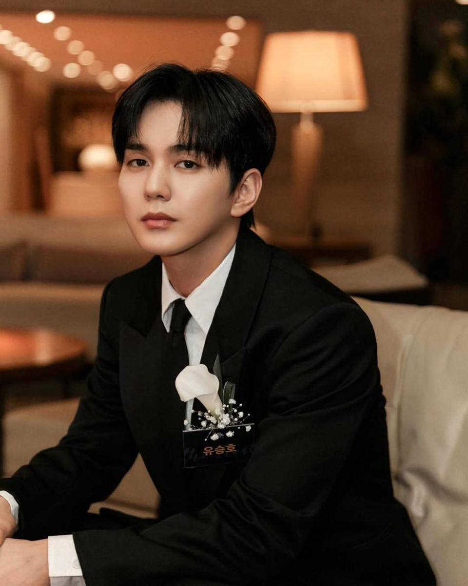 Yoo Seung Ho (Instagram.com/dandyoo93_official)