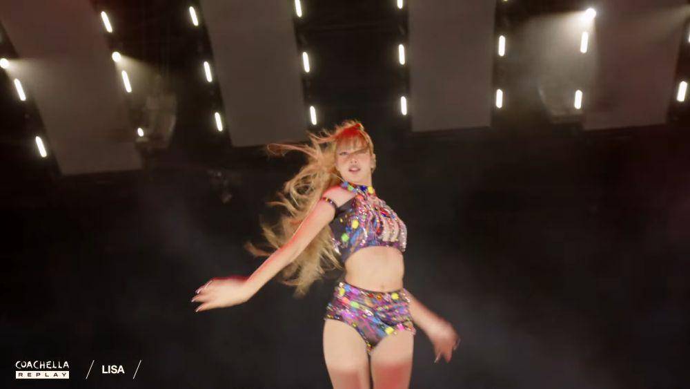 Lisa BLACKPINK di Coachella 20225 Minggu 2 (youtube.com/coachella)