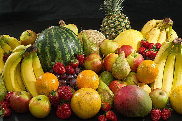ilustrasi buah (commons.wikimedia.org/Bill Ebbesen)