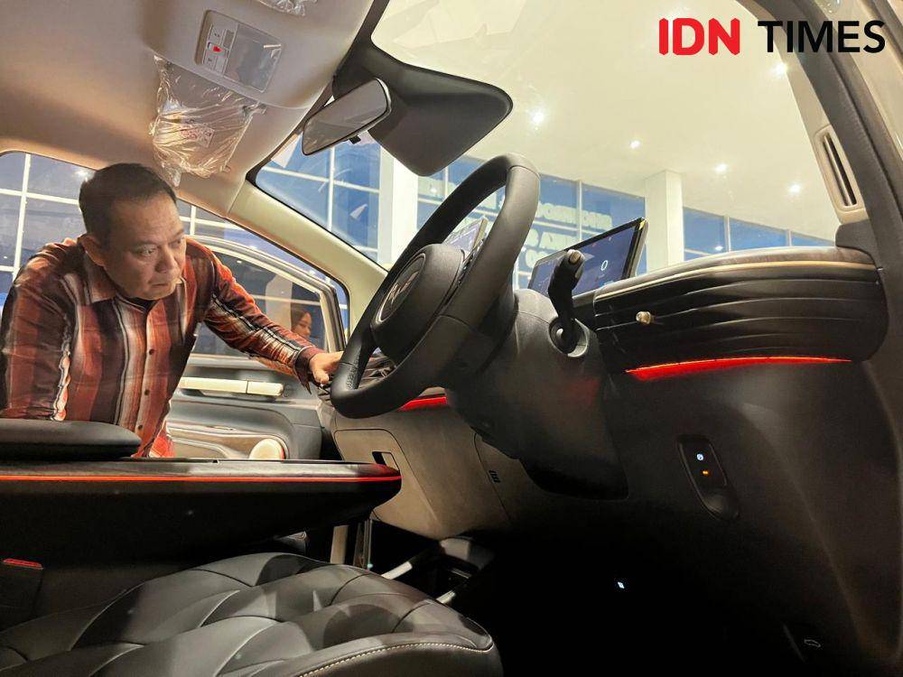 Gathering showroom Wuling Arista Lampung bareng UMKM di Bandar Lampung, Sabtu (19/4/2025). (IDN Times/Tama Yudha Wiguna).