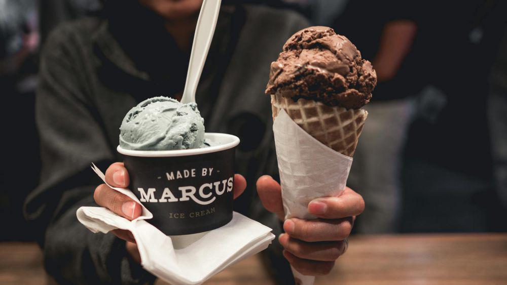 5 Perbedaan Es Krim Premium dan Ekonomis, Mana yang Cocok buat Kamu?