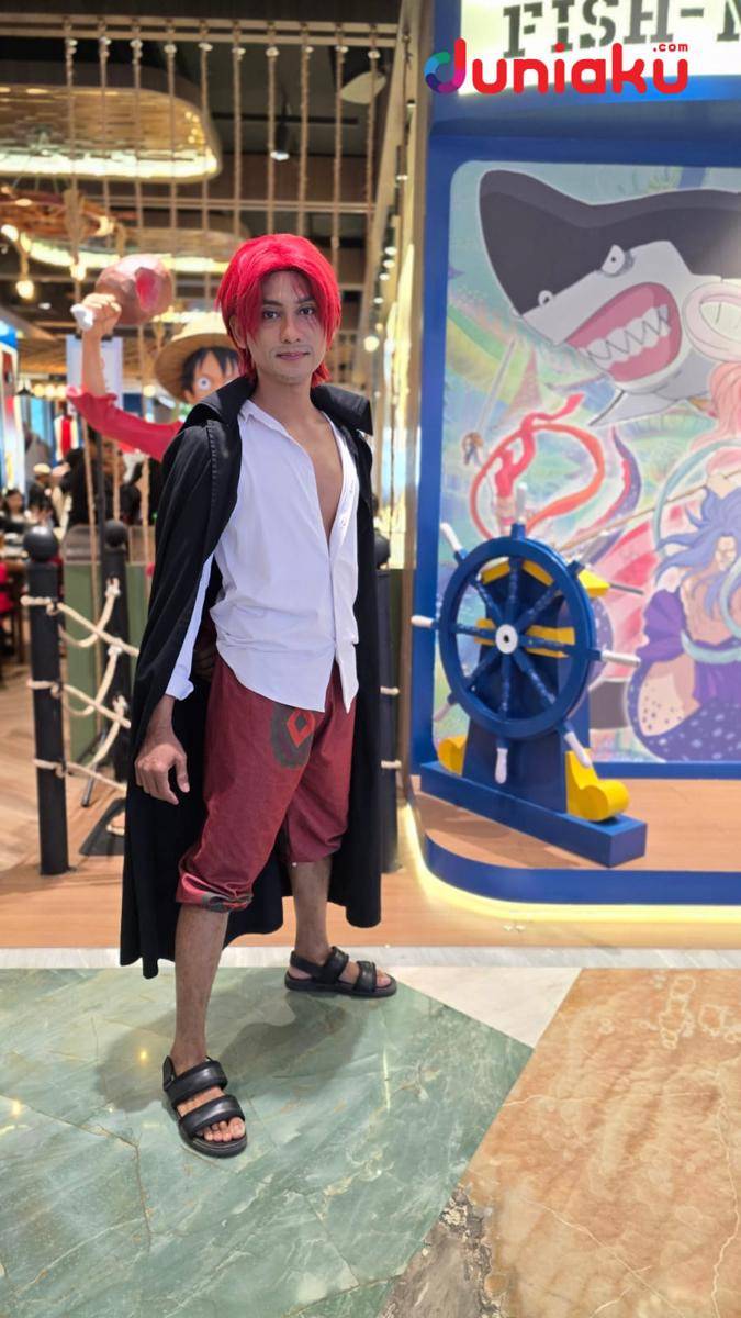 cosplayer shanks