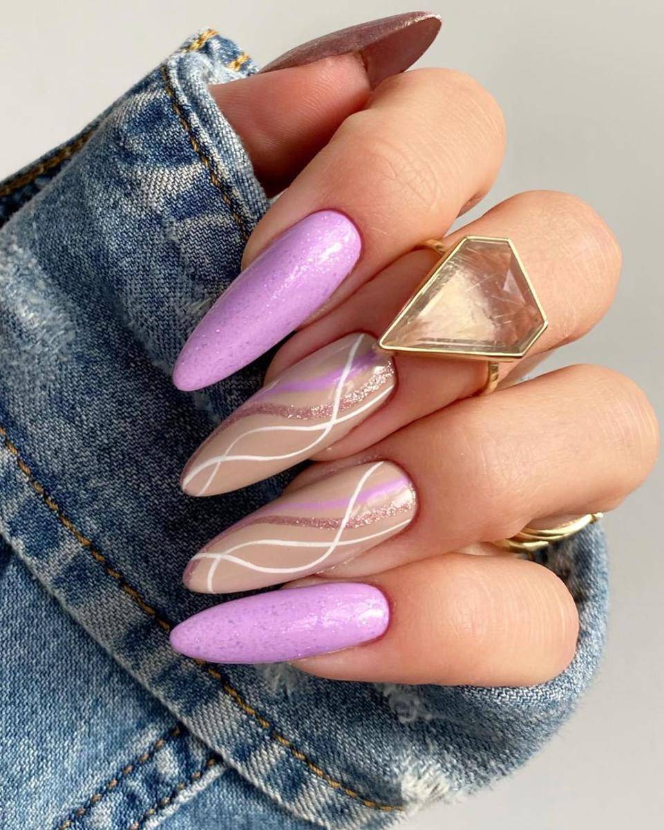 ide nail art warna lavender (instagram.com/anetaujwary)