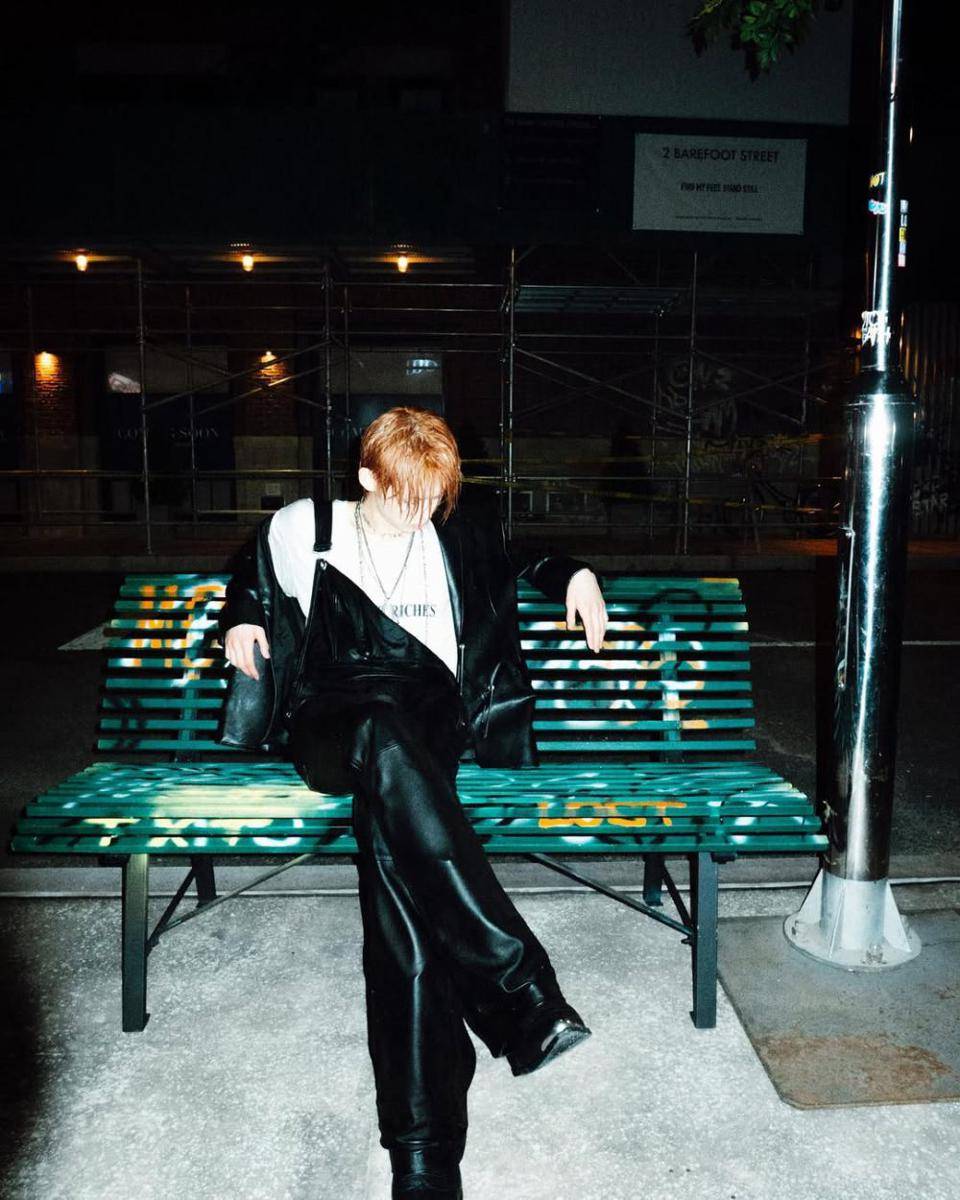 Outfit Yeonjun (Instagram.com/yawnzzn)