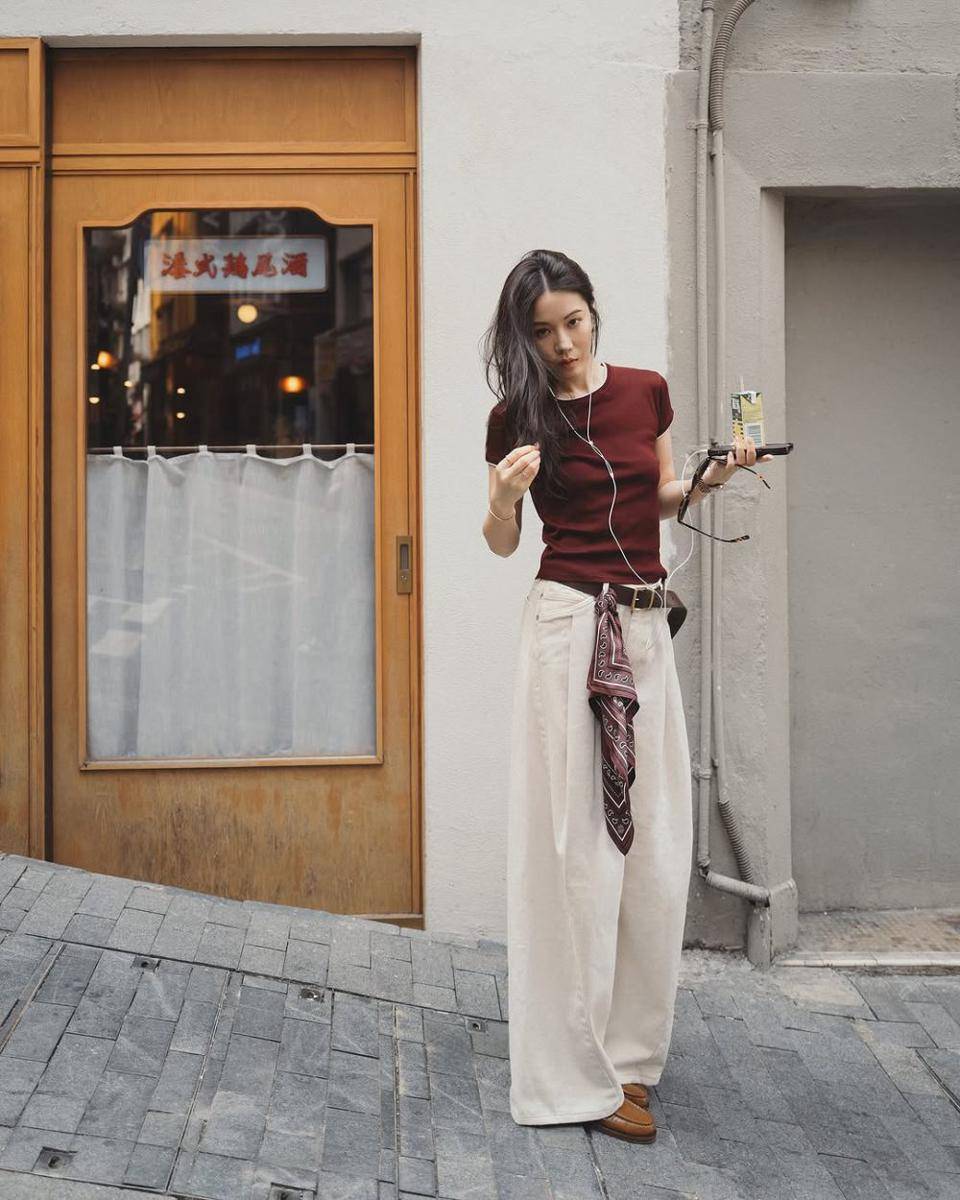 outfit casual minimalist ala Jenny Tsang (instagram.com/tsangtastic)