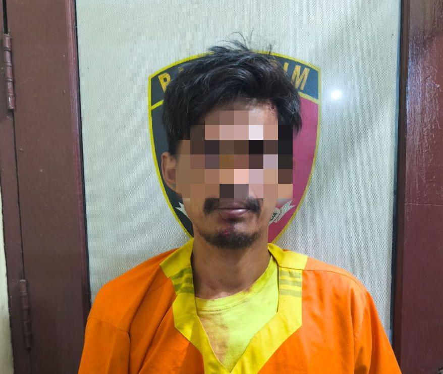 Tersangka A. (Dok. Polresta Balikpapan)