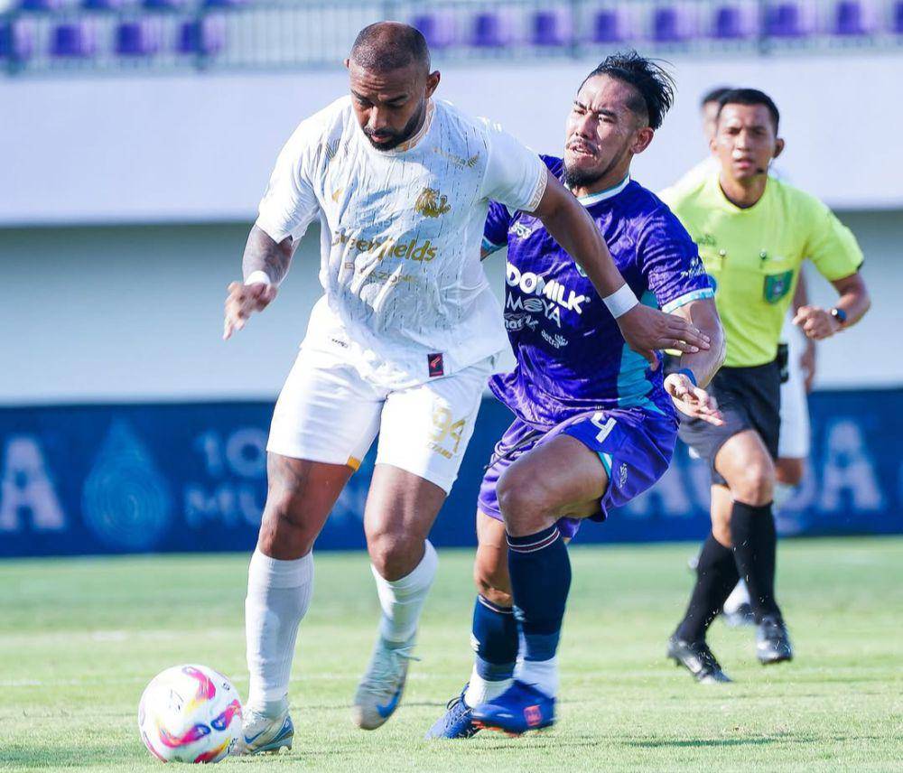 Laga antara Persita Tangerang melawan Arema FC di Indomilk Arena. (Dok. Media Officer Arema FC)