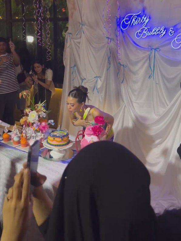 potret ulang tahun Yuki Kato (instagram.com/ranggamoela)