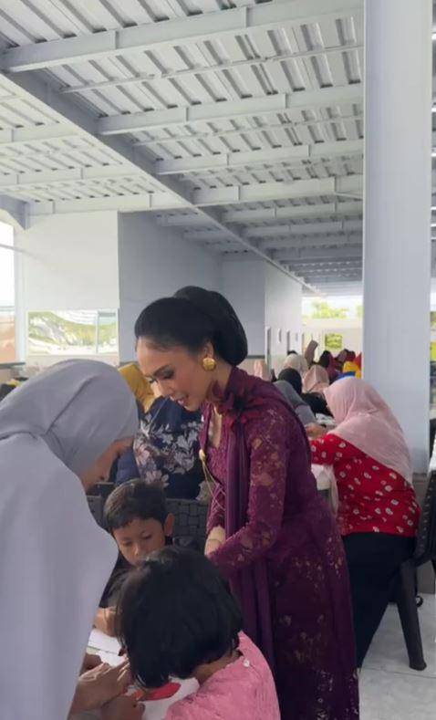Yuni Shara rayakan Hari Kartini (Instagram.com/yunishara36)