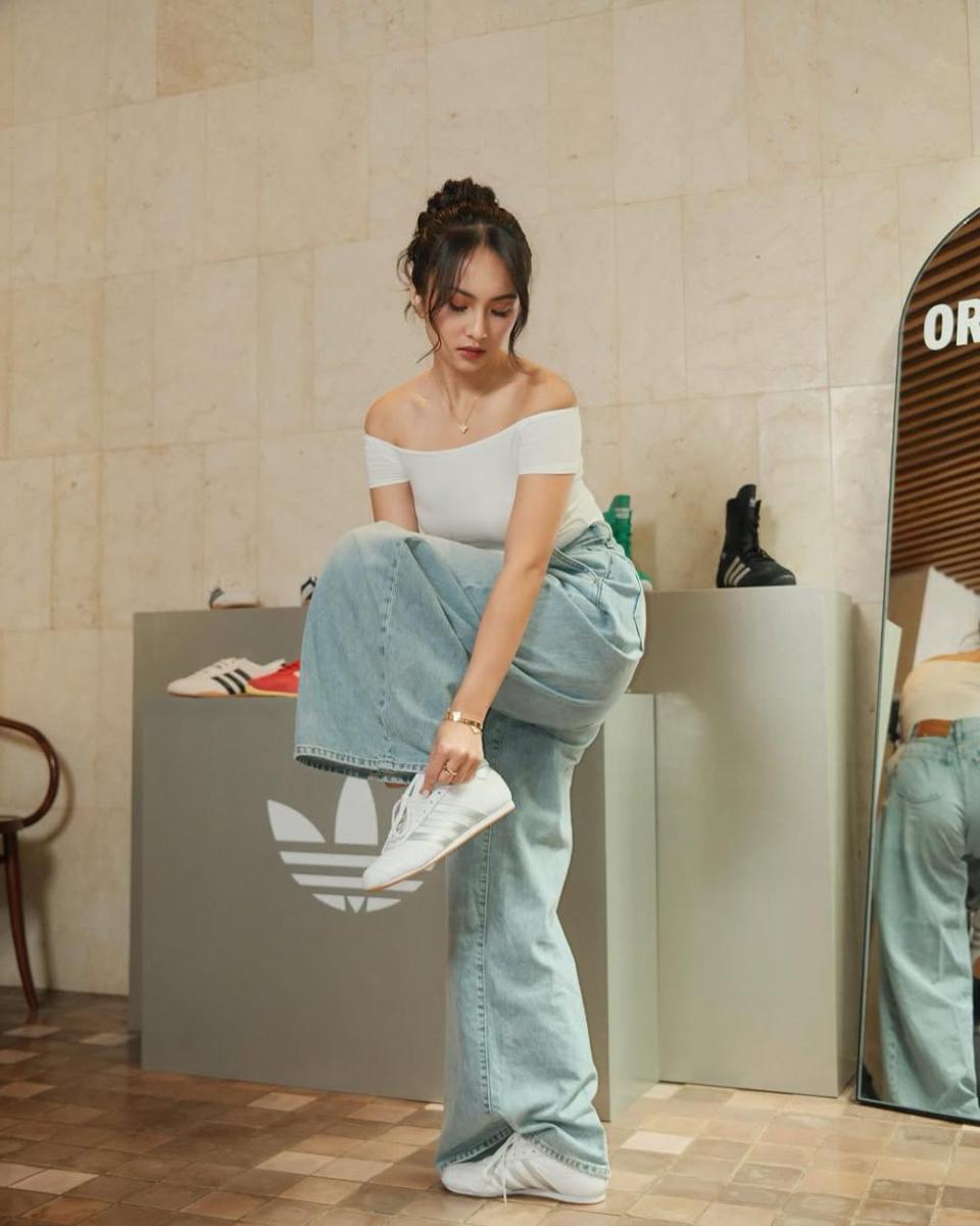 Inspirasi OOTD ala Angie Marcheria (instagram.com/angiemstwn)