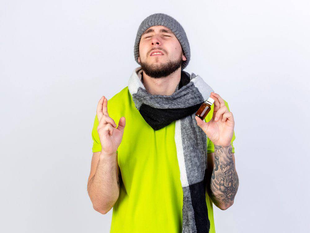 ilustrasi outfit pria warna lime (freepik.com/stockking)